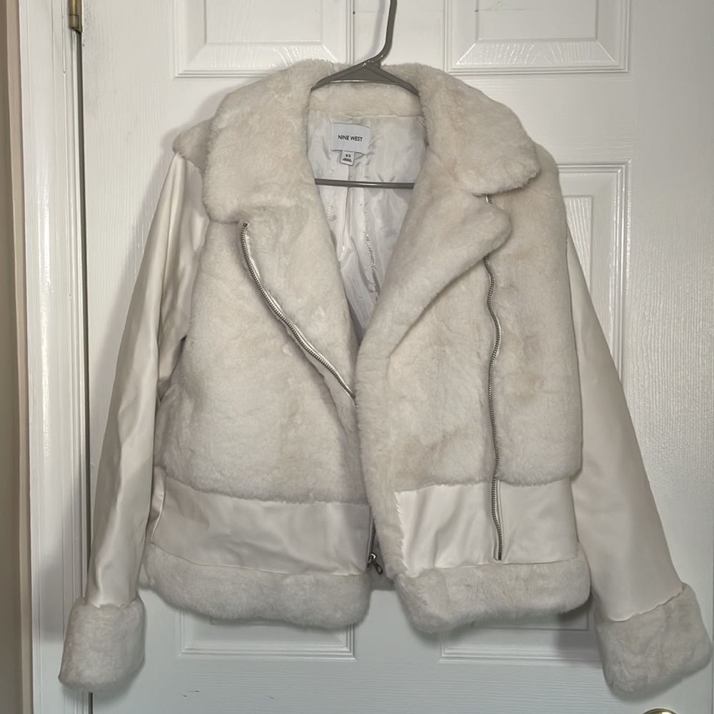 Nine West Coat